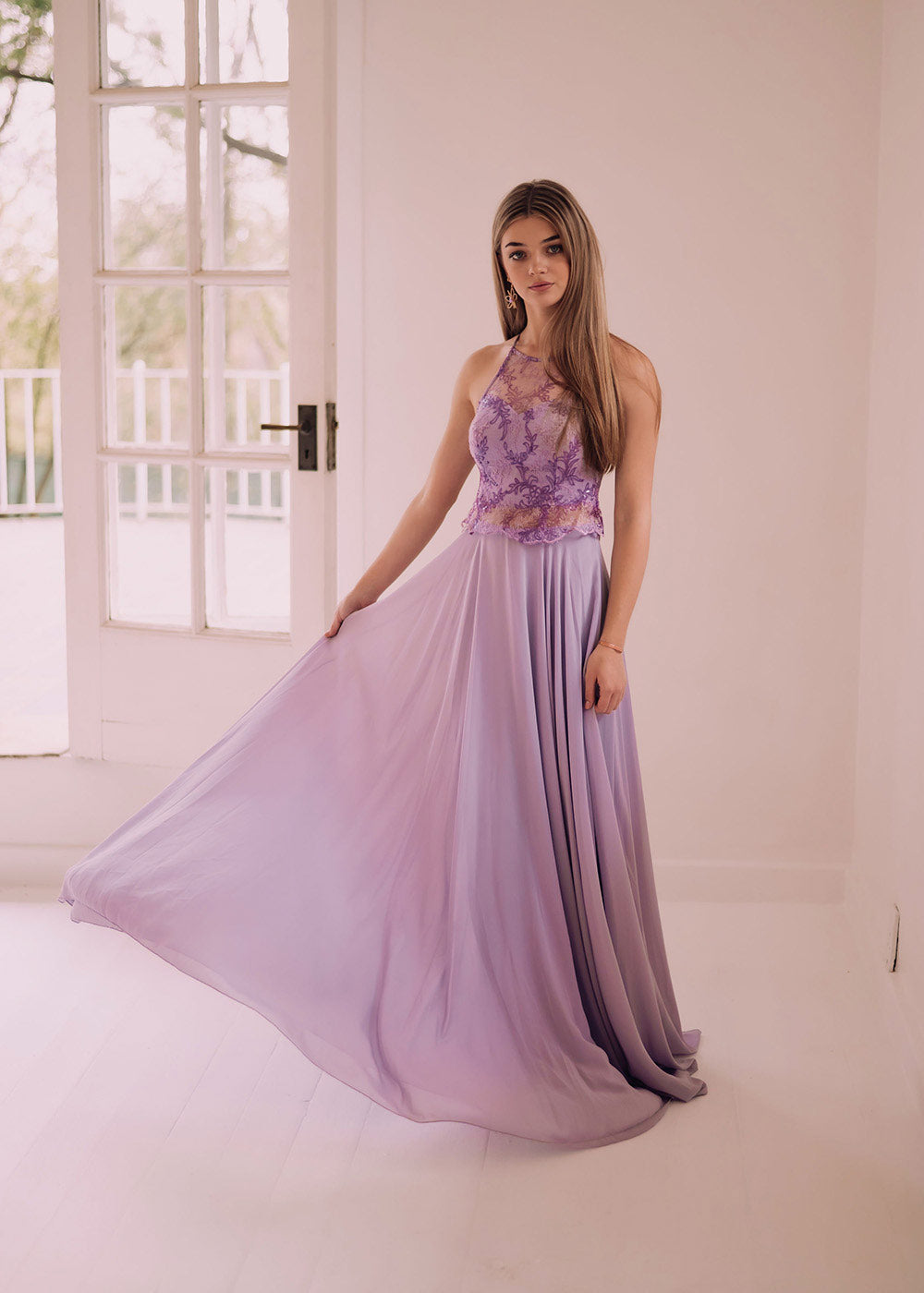 Classic Lace Bodest Flowy Evening Dress