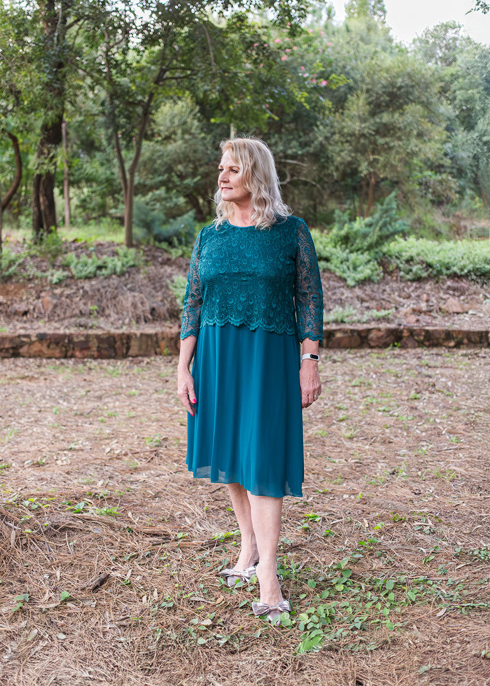 Beautiful teal lacy short dress
